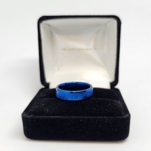 New stylish blue glitter wedding band ring